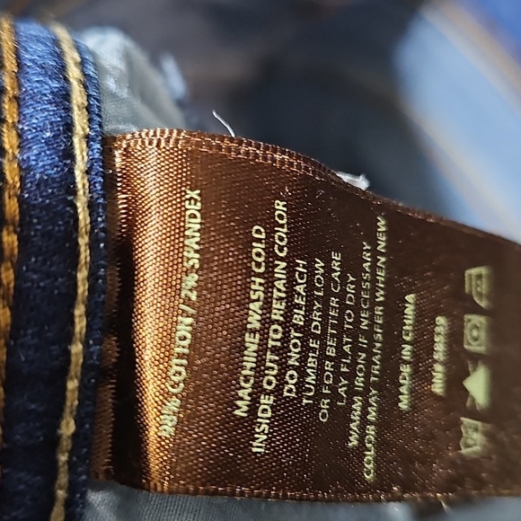 Kut From The Kloth Dark Blue Distressed Jeans Raw Hem‎ Size 6 - Picture 5 of 6